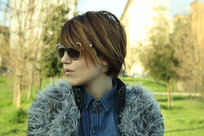 Fashion Blogger fur coat