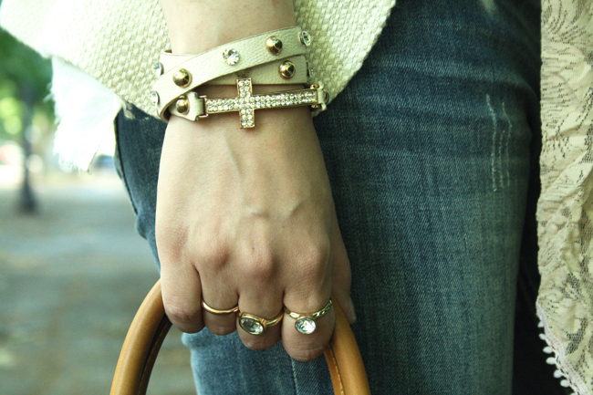 Bracciale strass e croce Bracciale strass e croce