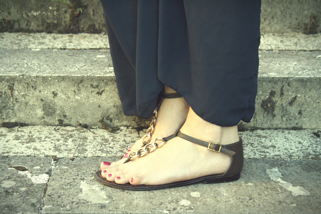 Sandali cuoio e catena