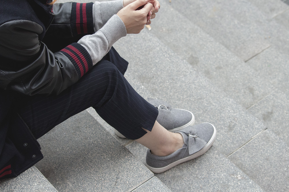 OUTFIT: SCARPE COL FIOCCO E GIACCA COLLEGE