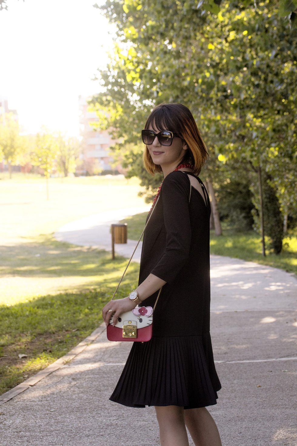 CONVERSE X HELLO KITTY