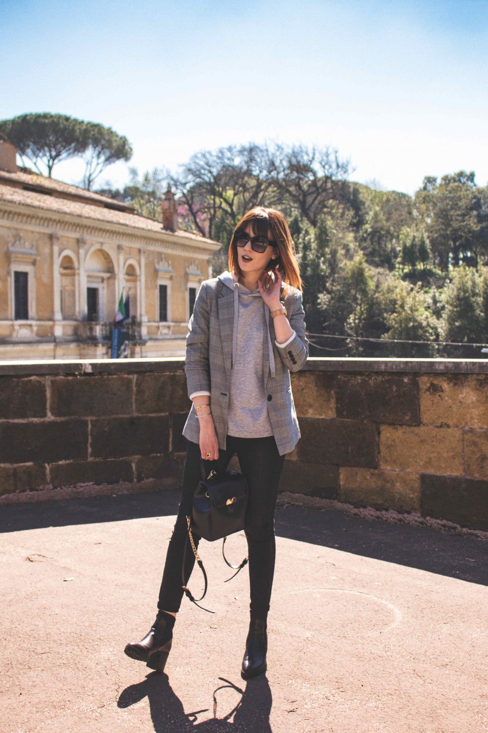 OUTFIT | FELPA E BLAZER A QUADRI